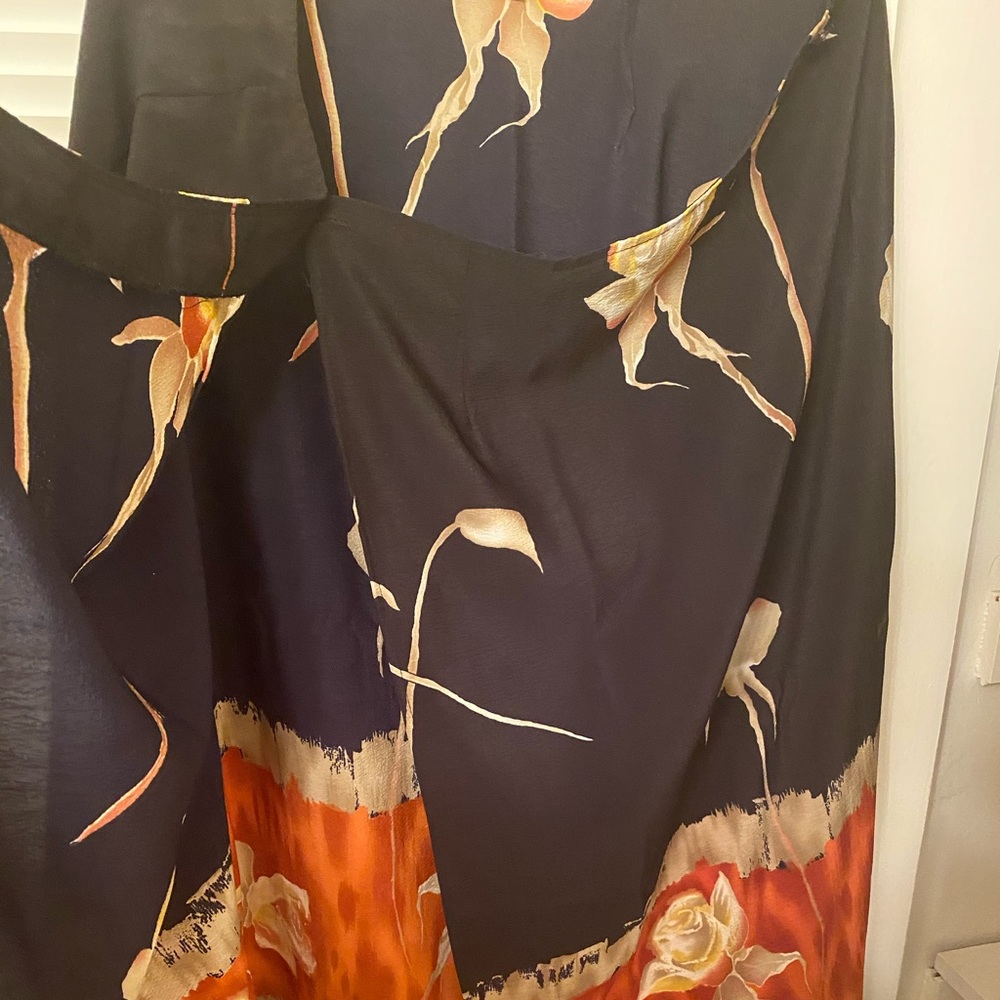 Plus size clothes - Picture 3 of 3